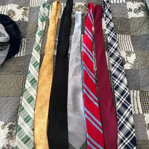 7 PIECE TIE SET